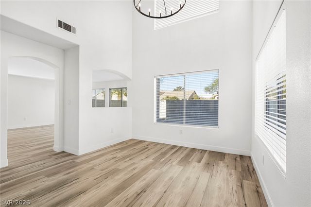 4633 Possum Berry Lane, North Las Vegas, NV 89081