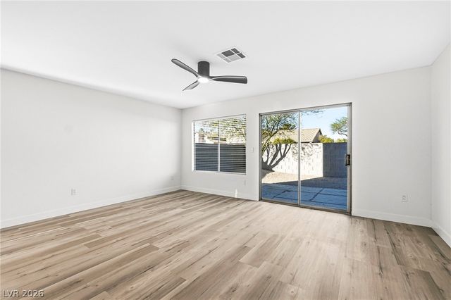 4633 Possum Berry Lane, North Las Vegas, NV 89081