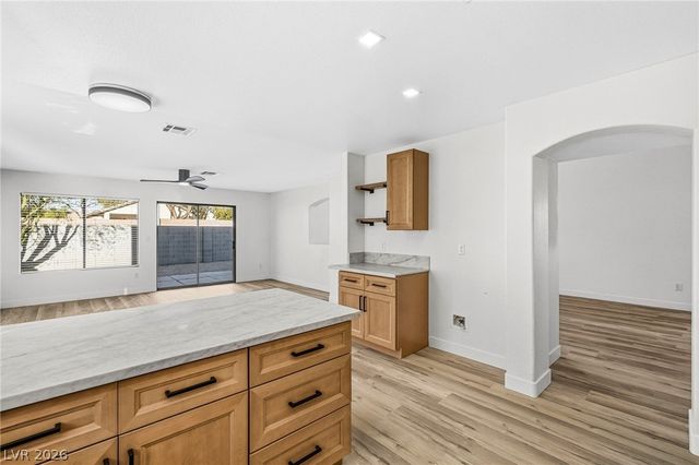 4633 Possum Berry Lane, North Las Vegas, NV 89081