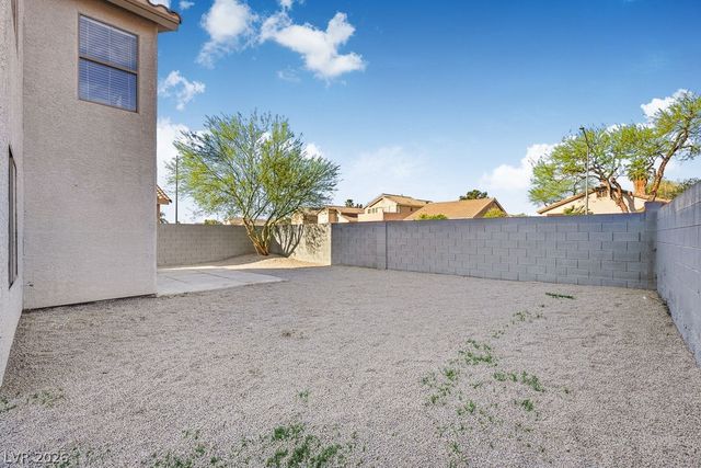 4633 Possum Berry Lane, North Las Vegas, NV 89081