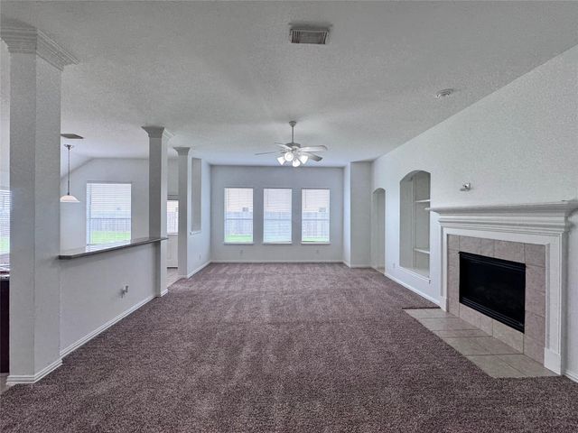 7502 Quiet Trace Lane, Pearland, TX 77581