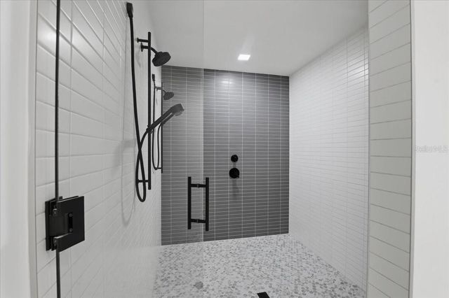 777 3RD AVENUE N 1202, St Petersburg, FL 33701