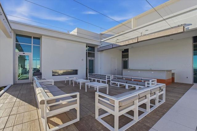 777 3RD AVENUE N 1202, St Petersburg, FL 33701