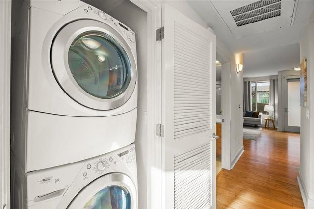 1 E Julian Street 217, San Jose, CA 95112