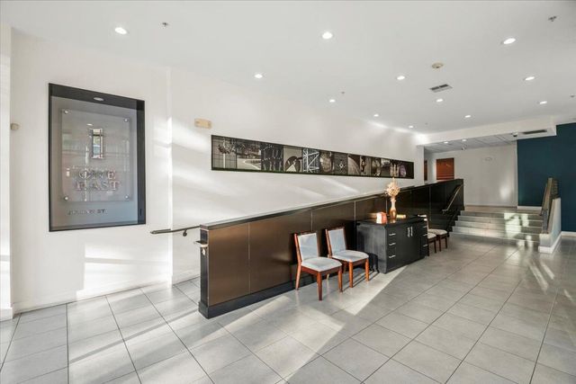 1 E Julian Street 217, San Jose, CA 95112