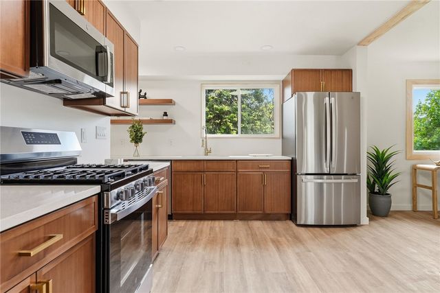8032 Aber Road, Penn Hills, PA 15147