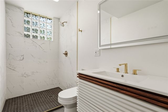 8032 Aber Road, Penn Hills, PA 15147