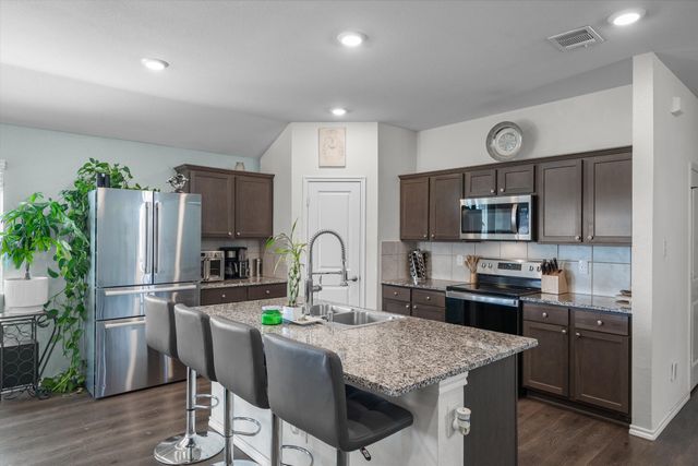 909 Farmstead Way, Josephine, TX 75189