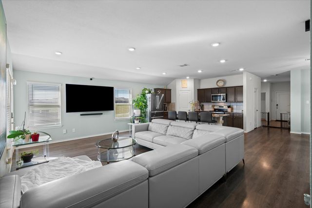 909 Farmstead Way, Josephine, TX 75189