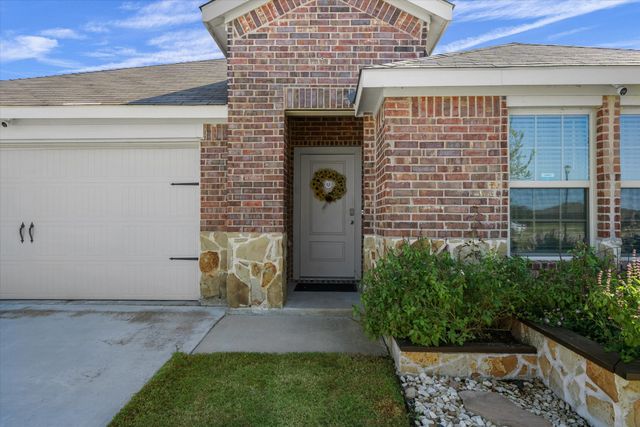 909 Farmstead Way, Josephine, TX 75189