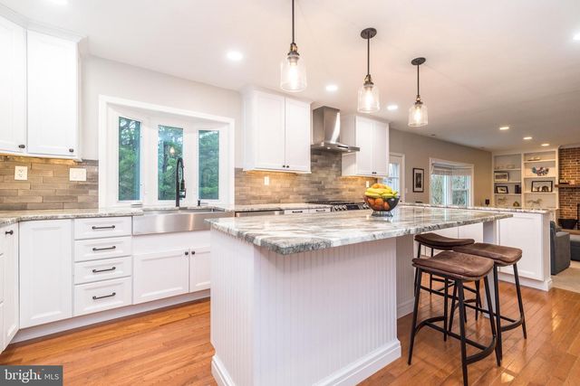 221 STEFAN PL, North Wales, PA 19454