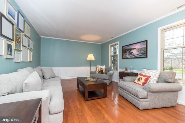 221 STEFAN PL, North Wales, PA 19454