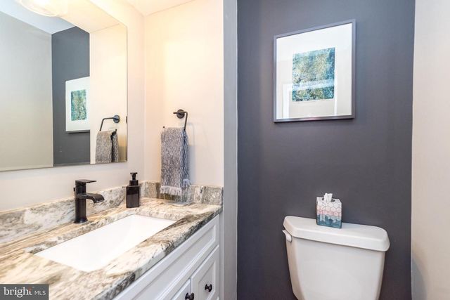 221 STEFAN PL, North Wales, PA 19454