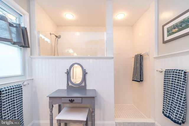 221 STEFAN PL, North Wales, PA 19454