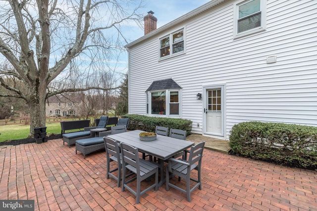 221 STEFAN PL, North Wales, PA 19454