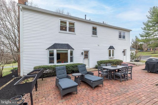 221 STEFAN PL, North Wales, PA 19454