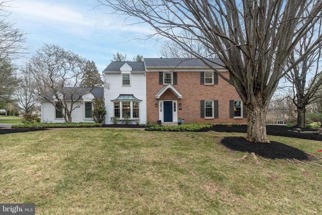 221 STEFAN PL, North Wales, PA 19454