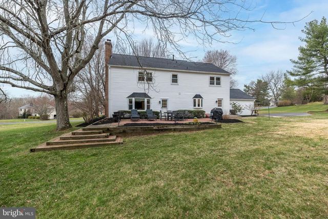 221 STEFAN PL, North Wales, PA 19454