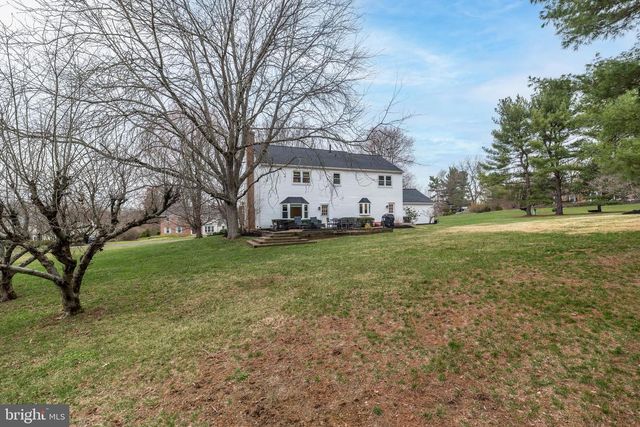 221 STEFAN PL, North Wales, PA 19454