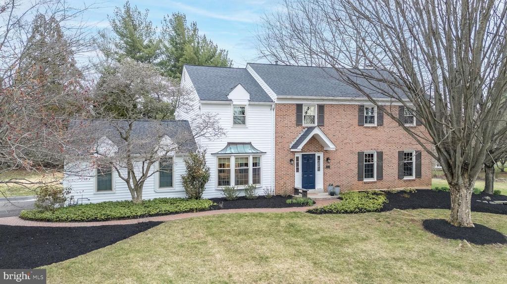 221 STEFAN PL, North Wales, PA 19454