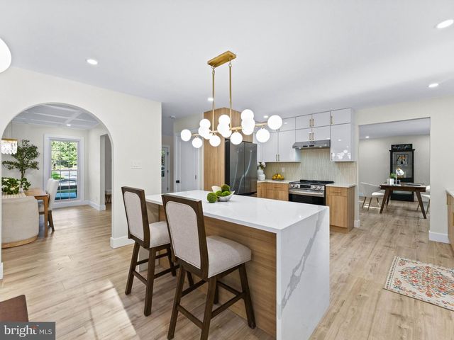 1028 OWL LN, Cherry Hill, NJ 08003