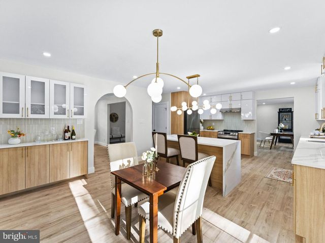 1028 OWL LN, Cherry Hill, NJ 08003