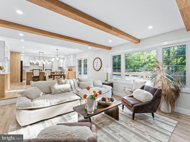 1028 OWL LN, Cherry Hill, NJ 08003