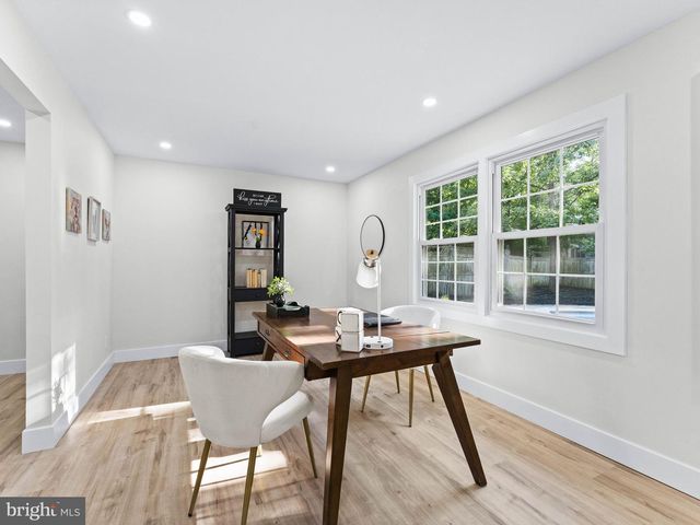 1028 OWL LN, Cherry Hill, NJ 08003
