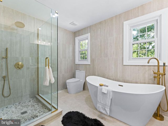 1028 OWL LN, Cherry Hill, NJ 08003