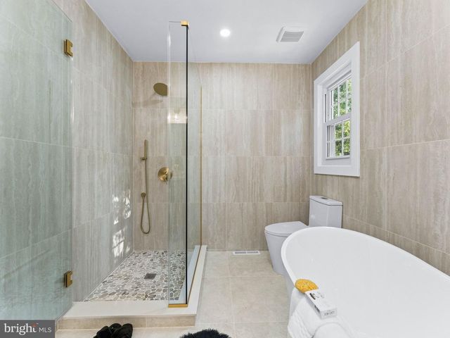 1028 OWL LN, Cherry Hill, NJ 08003