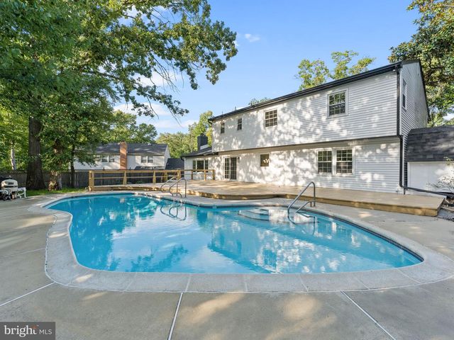 1028 OWL LN, Cherry Hill, NJ 08003