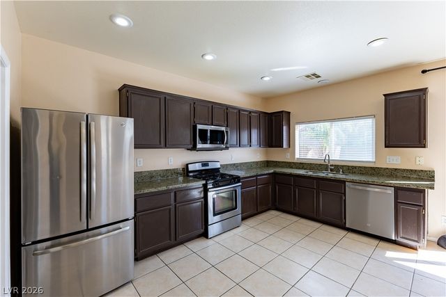 5009 Granite Creek Court, Las Vegas, NV 89131