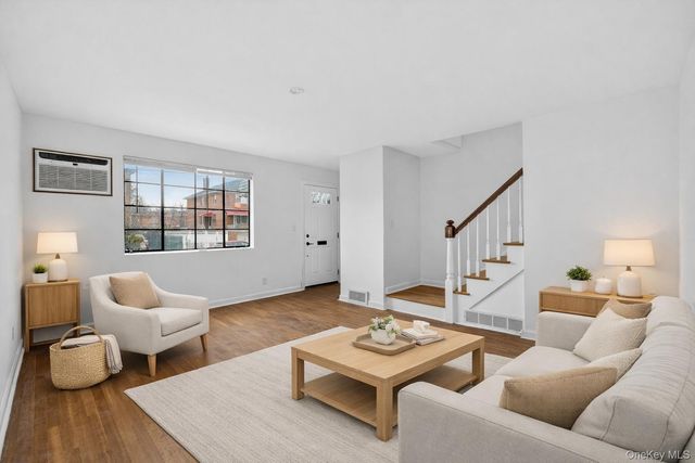 1231 E 223rd Street, Bronx, NY 10466