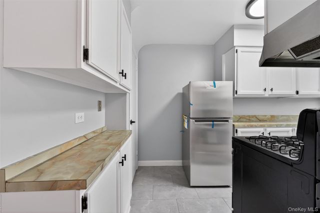 1231 E 223rd Street, Bronx, NY 10466