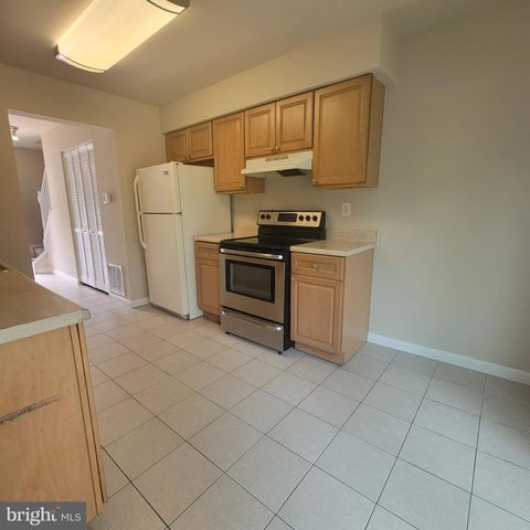3381 RYON CT, Waldorf, MD 20601