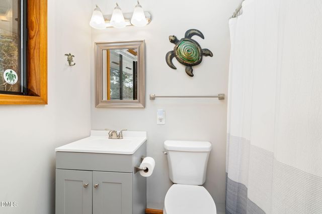 878 Anchor Drive, Bracey, VA 23919