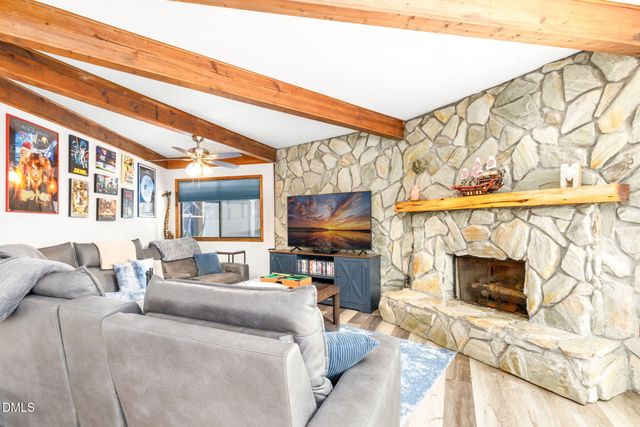 878 Anchor Drive, Bracey, VA 23919