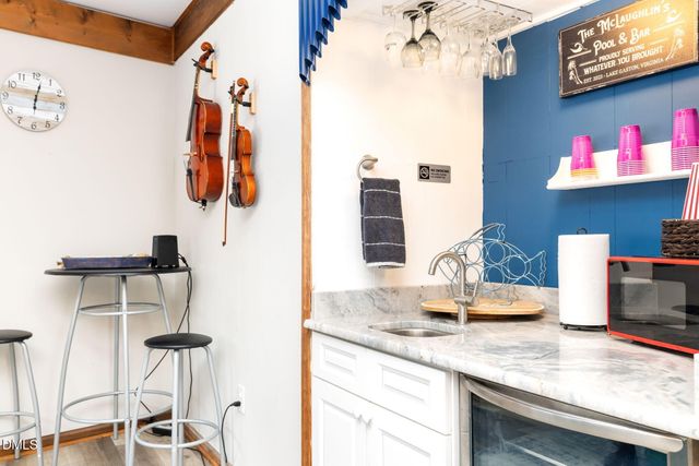 878 Anchor Drive, Bracey, VA 23919