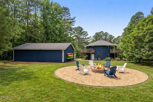 878 Anchor Drive, Bracey, VA 23919