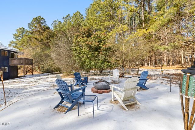 878 Anchor Drive, Bracey, VA 23919