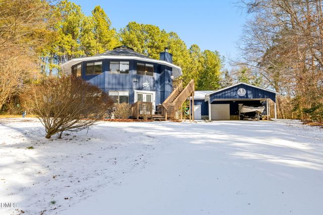 878 Anchor Drive, Bracey, VA 23919