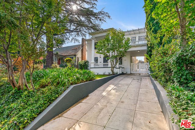 4920 Marathon Street, Los Angeles, CA 90029