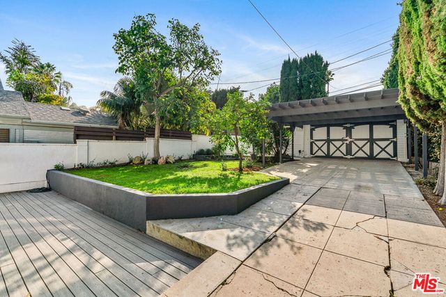 4920 Marathon Street, Los Angeles, CA 90029