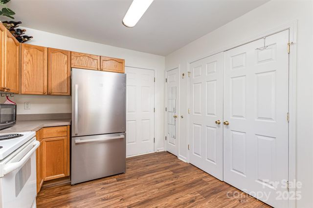 2925 Westwinds Court, Charlotte, NC 28214