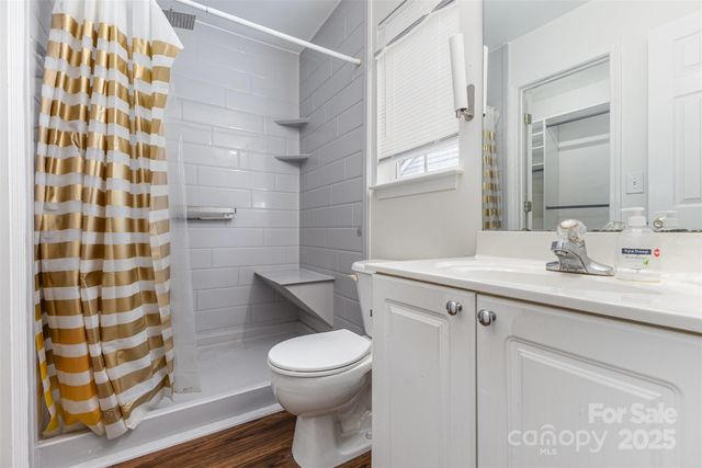 2925 Westwinds Court, Charlotte, NC 28214