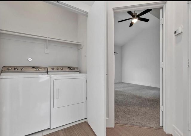 941 W 21st Street D, Houston, TX 77008