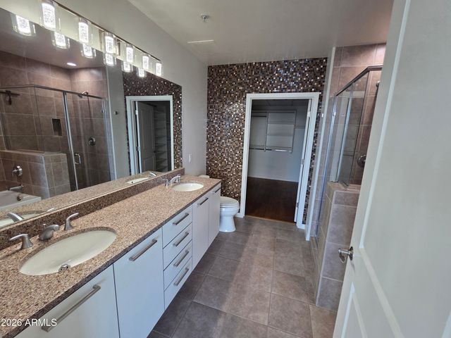 1 E LEXINGTON Avenue 701, Phoenix, AZ 85012