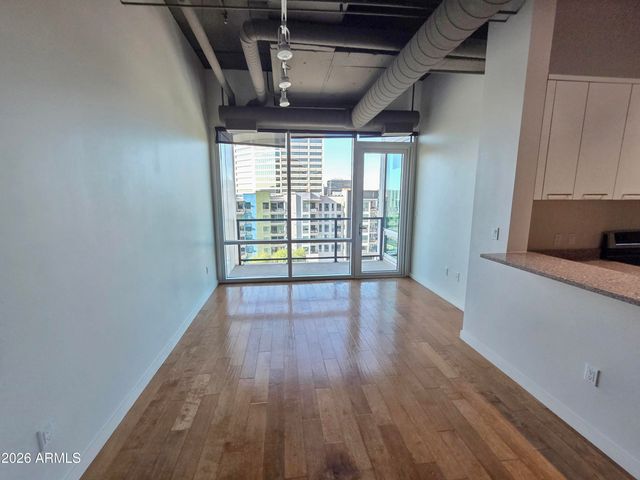 1 E LEXINGTON Avenue 701, Phoenix, AZ 85012