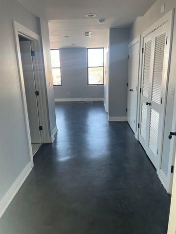 10301 S Kedzie Avenue 2, Chicago, IL 60655