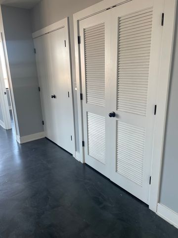 10301 S Kedzie Avenue 2, Chicago, IL 60655